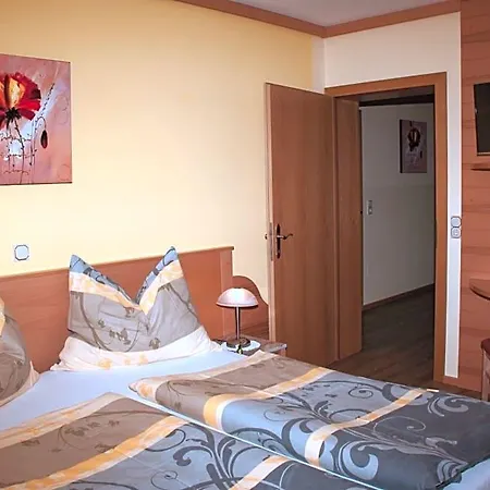 Fruehstueckspension Kuzmic B&B 3*