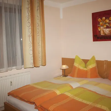 Fruehstueckspension Kuzmic 3* Wartberg