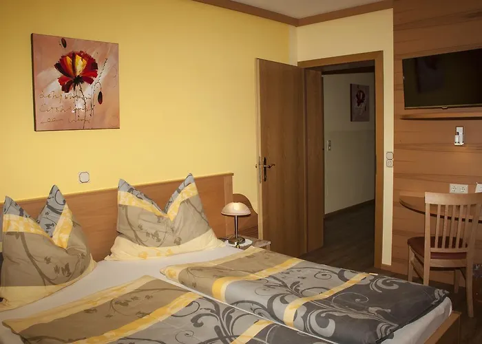 住宿加早餐酒店 福斯图斯派库美可住宿加早餐旅馆 3*